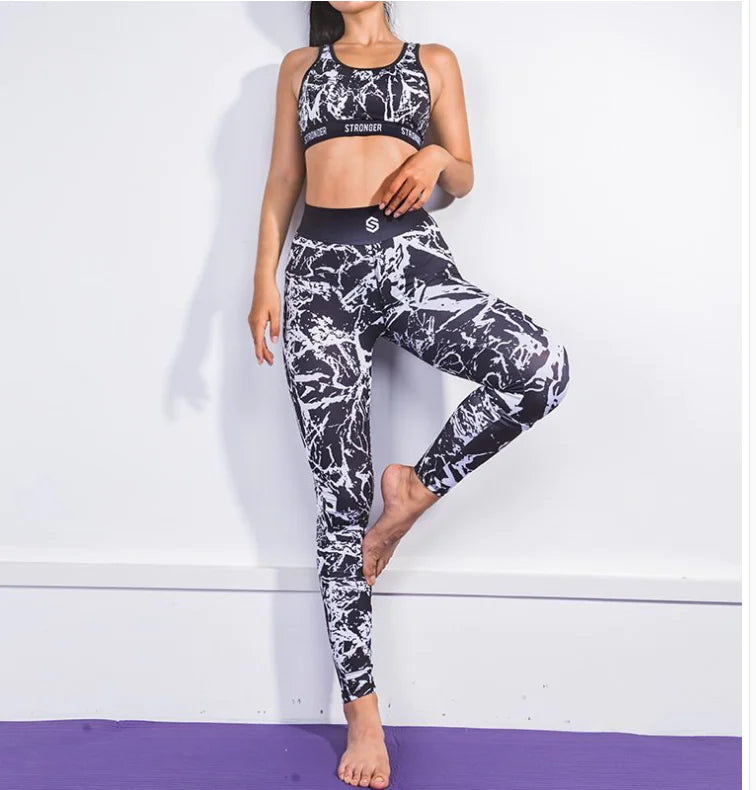Printed Yoga Set for Sports and Exercise